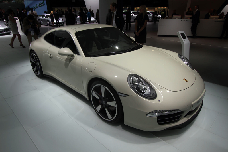 Illustration for article titled Buy A Porsche 911 50 Years Edition And Keep It For 50 Years